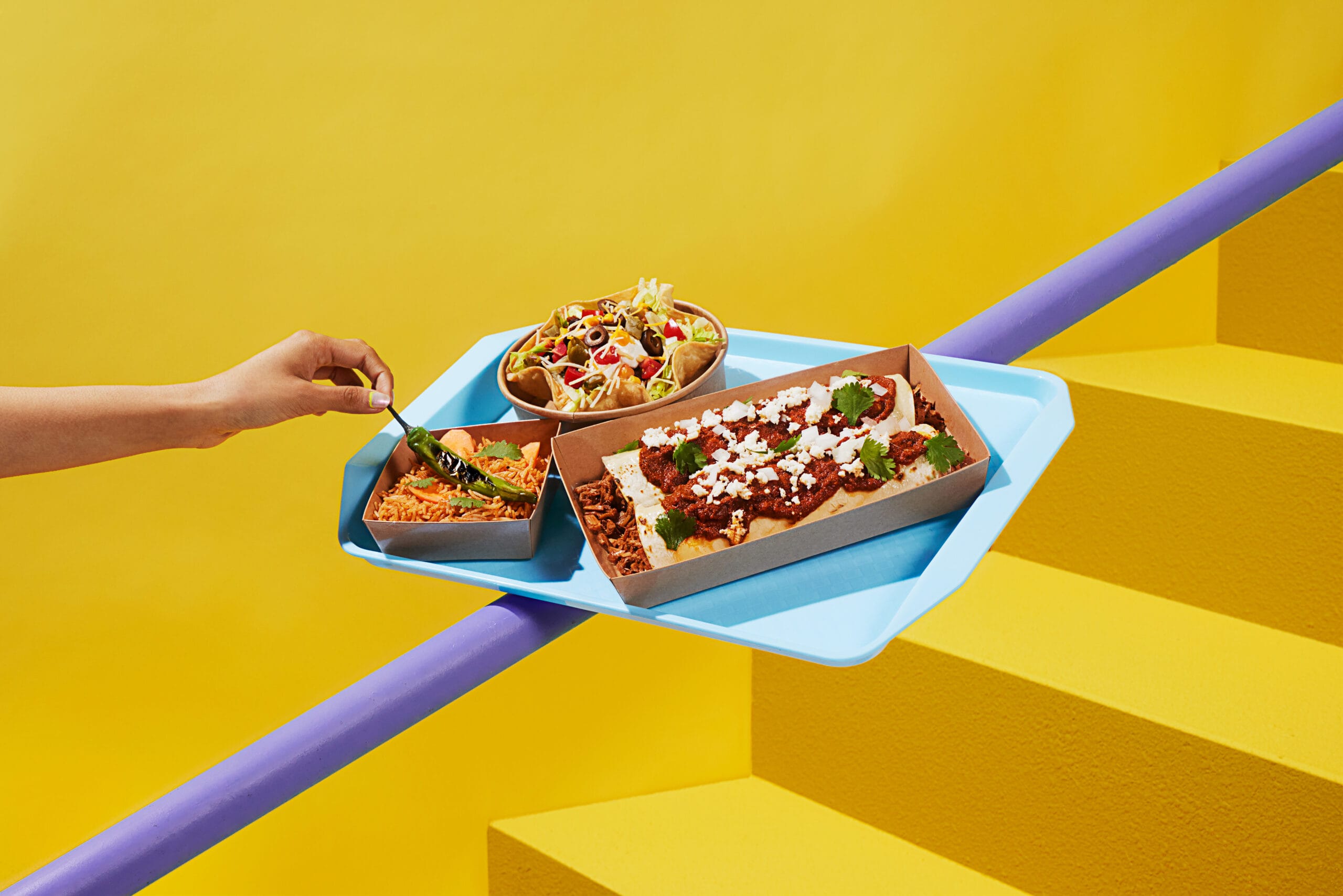 04_YellowStairs_TraySlide_Enchiladas_658_final