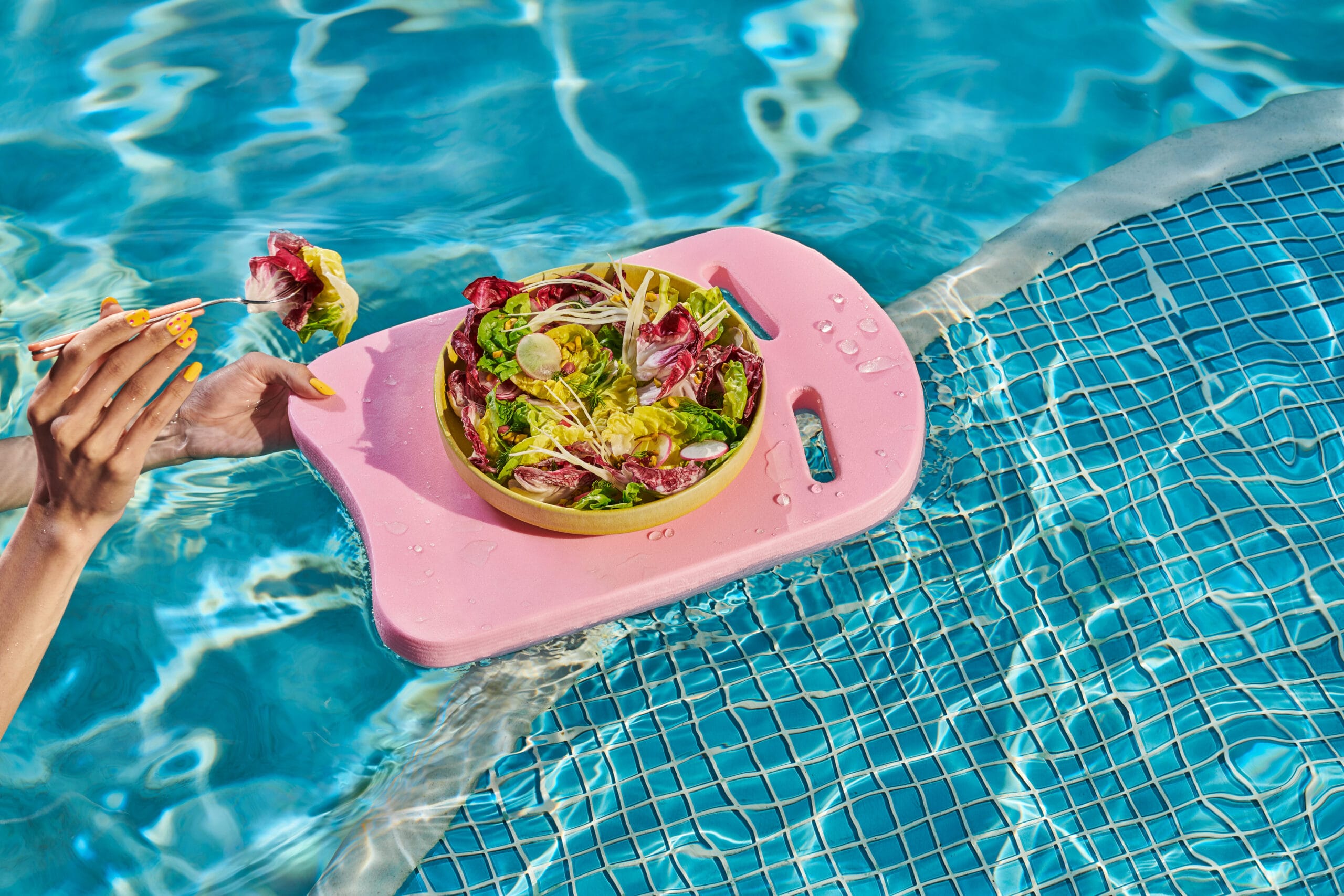 09_KickBoardMeals_Salad_1495_FINAL